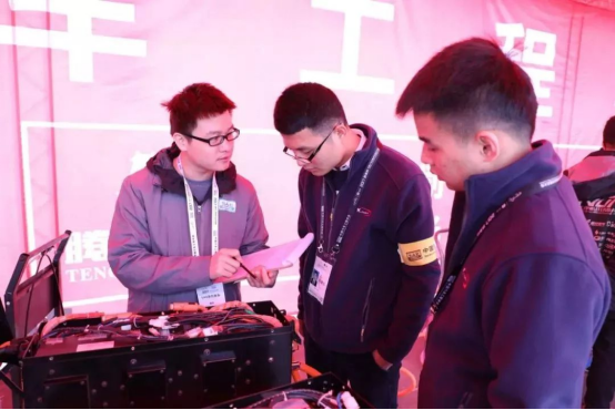 科列赞助FSEC大赛 培育“电动”新势力(图5) 科列赞助FSEC大赛 培育“电动”新势力(图5)
